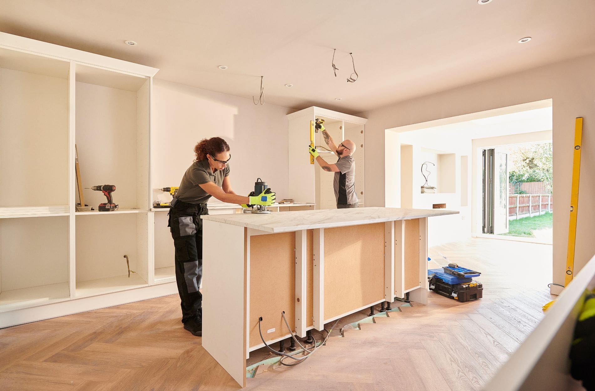 kitchen cabinet