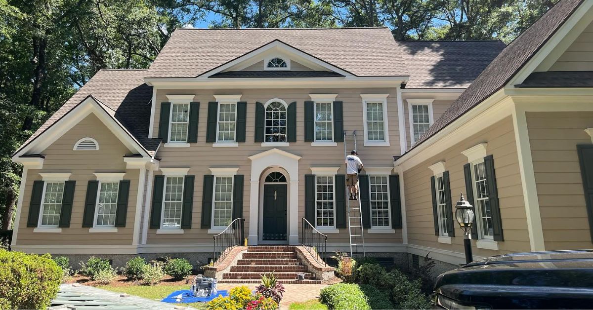 How To Choose an Exterior Paint Color for Your Coastal Home